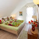 Holiday home Am Bodensee Mit Garten Und Terrasse By Interhome