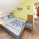 Holiday home Am Bodensee Mit Garten Und Terrasse By Interhome *
